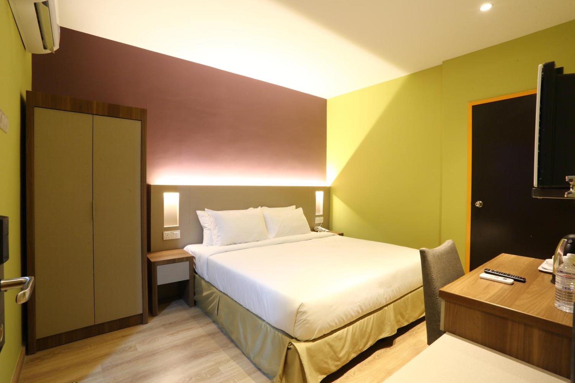 Yee Hotel Permas Jaya Johor Bahru Exterior photo